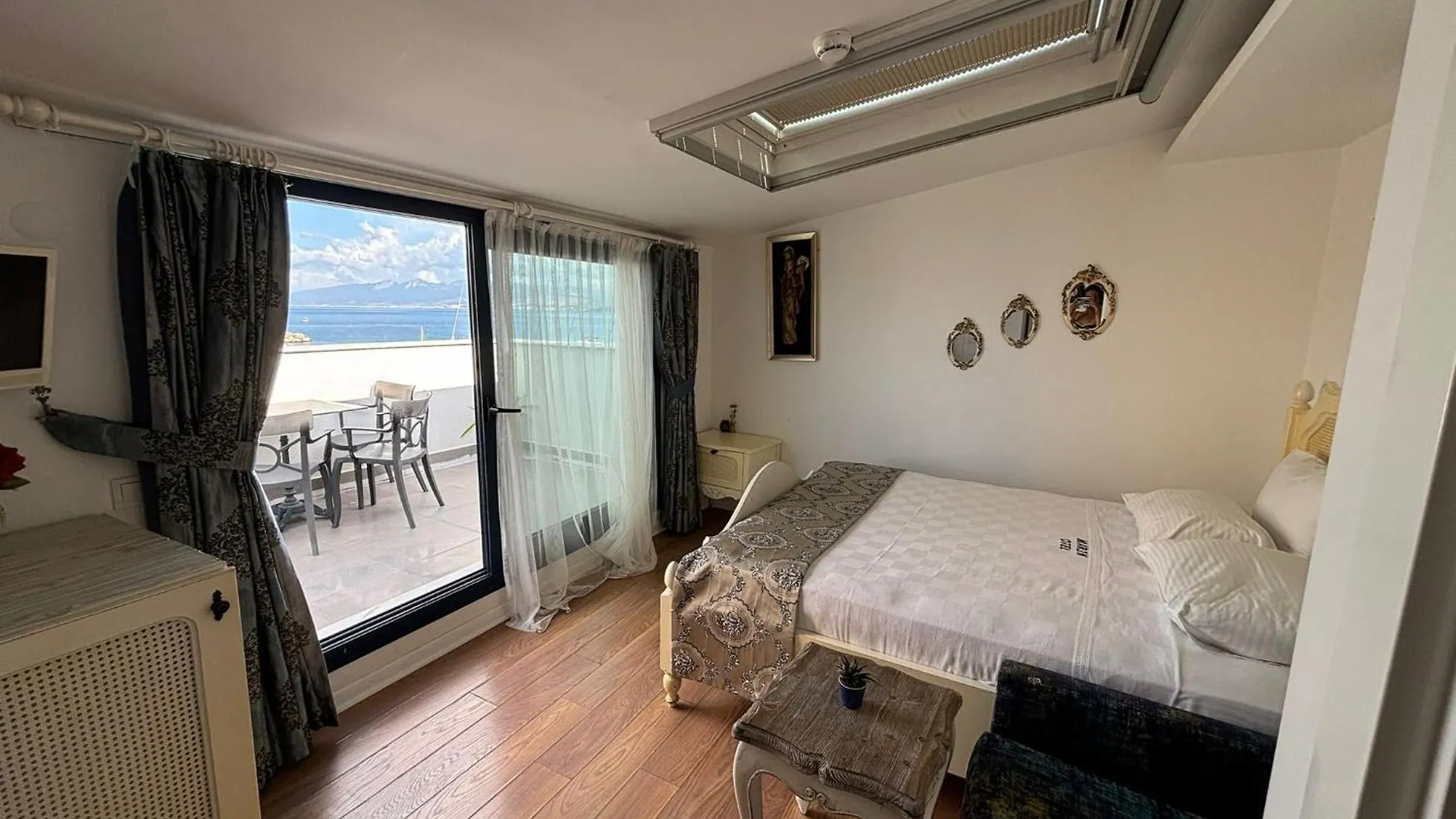 Hotel Urla Marin Otel İzmir